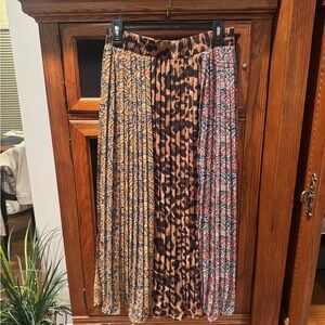 Multicolor Pleated Women's Skirt